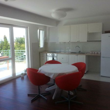 Ante Apartmani Crikvenica Eksteriør bilde