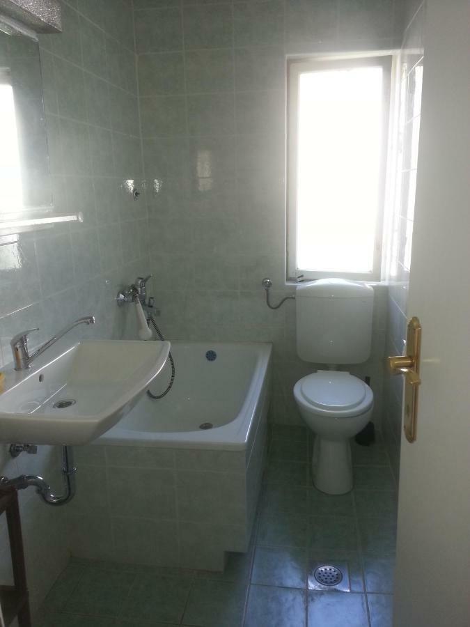 Ante Apartmani Crikvenica Eksteriør bilde